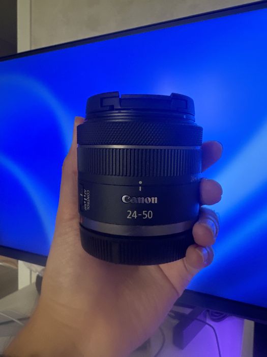Объектив Canon RF 24-50mm STM