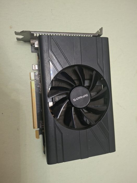 Продавам видео карта rx 570 gddr5 4g itx
