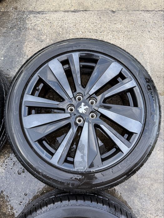 Jante / Roti Peugeot 308 3008 508 5008 : 205 55 19, DOT 2025