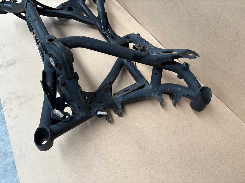 Заден мост БМВ М2 Ф87 М3 Ф80 М4 Ф82