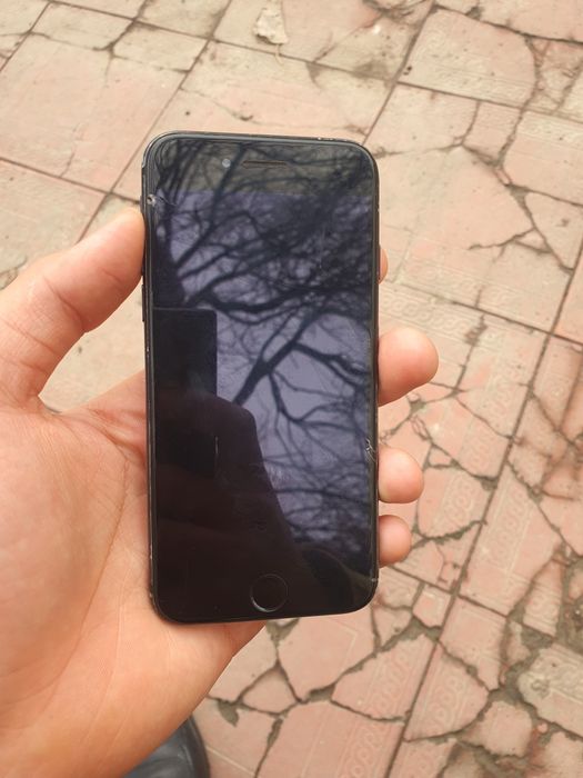 Айфон 7 на запчасти 128 гб