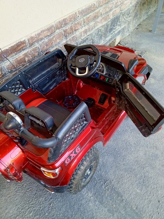 Электронная детская машина