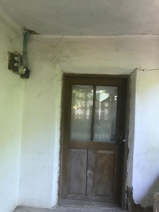 Vand casa din caramida com. Rogova, jud. Mh