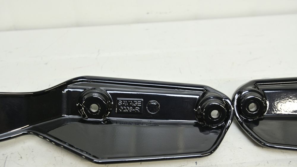 Aripa Aparatoare Roata Fata Cu Suporti Stanga Dreapta BMW RnineT 2017