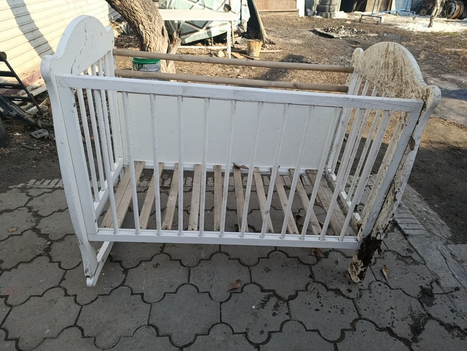 Отдам бесплатно манеж