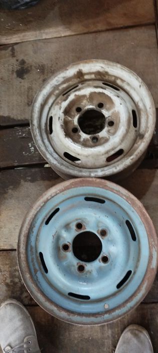 Продам колесные диски Жигули,Москвич