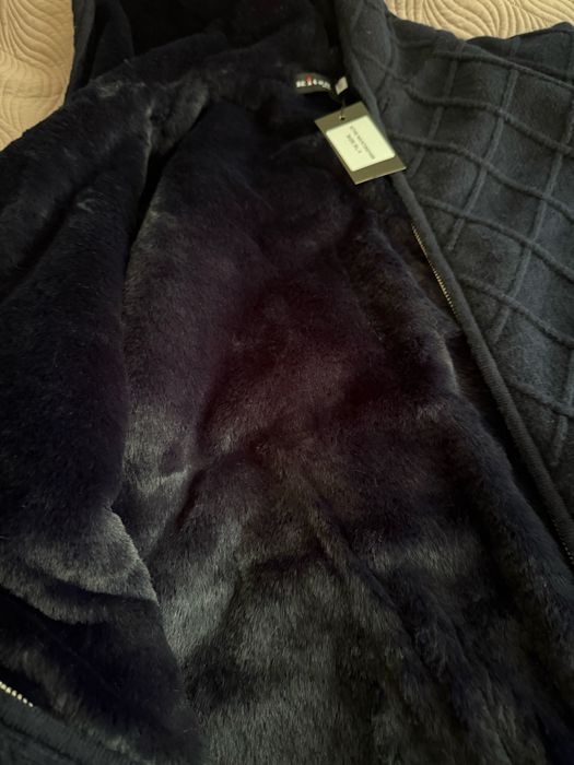 Kiton кардиган