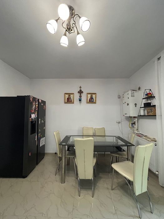 Vânzare casă duplex