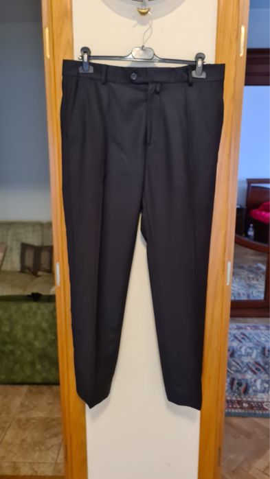 Vand costum negru de eveniment, botez, nunta, cununie