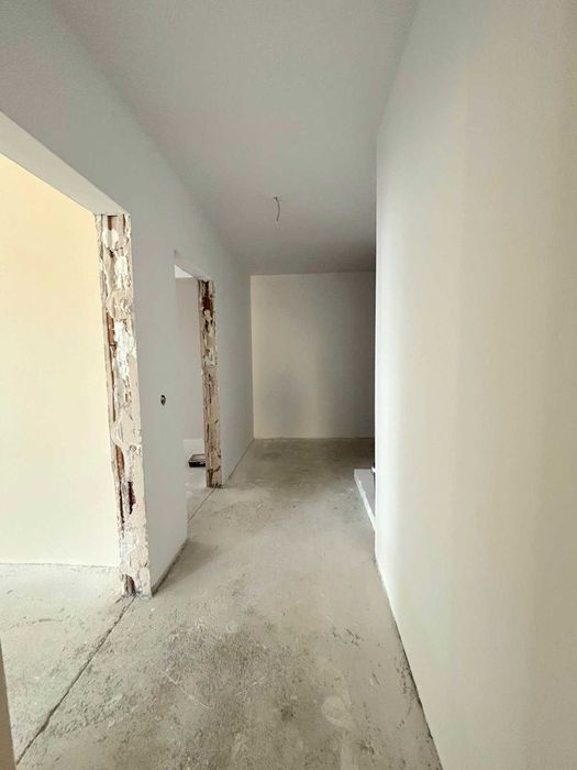 Продава се Тристаен апартамент в Стара Загора, Казански - 108 кв.м за 732 €/кв.м - Снимка #2