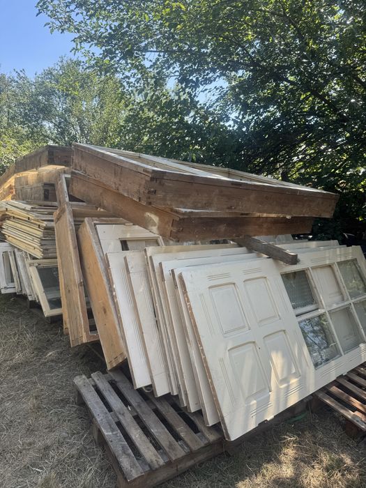 Usi de vanzare pret negociabil