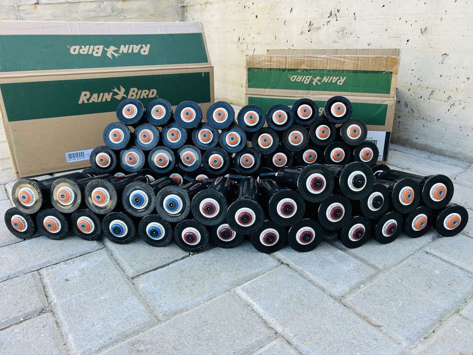 Озеленяване,изграждане на поливни системи,цялостна поддръжка