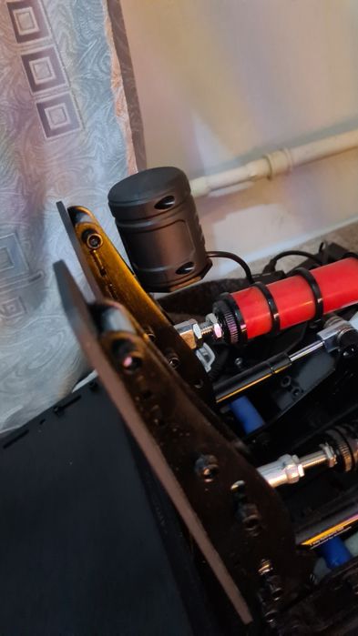 Кокпит, moza r3, simsonn plus x