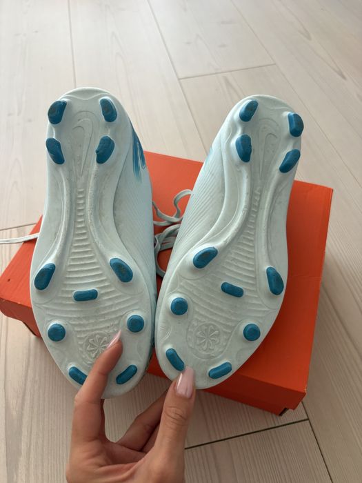 ghete de fotbal Nike 38