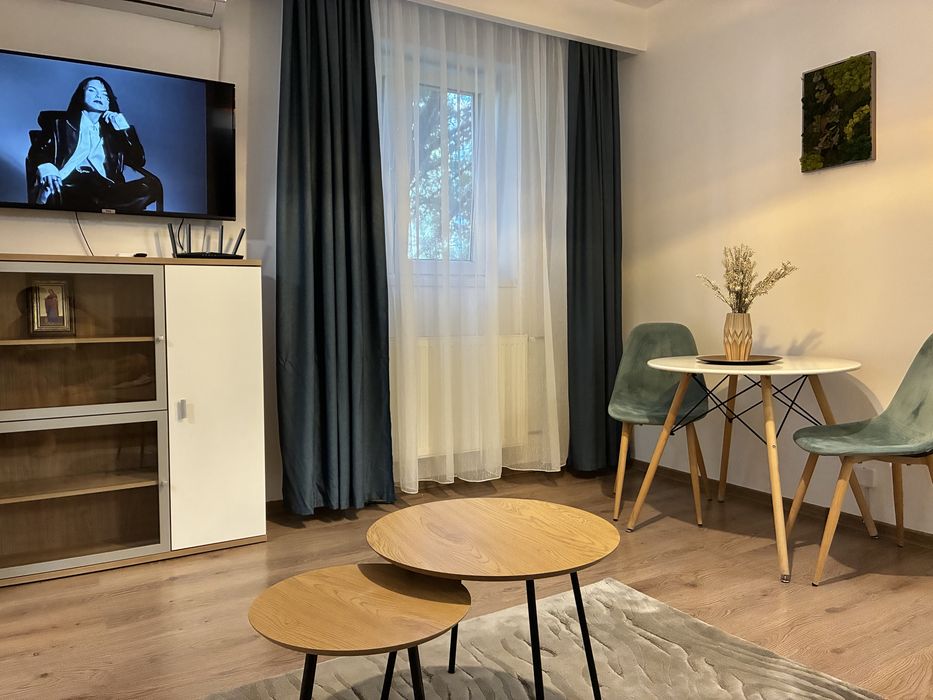 Închiriez apartament 2 camere, 36mp, Plaza Romania, etaj3