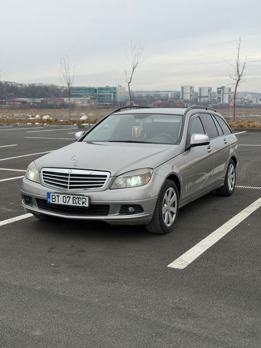 Vând Mercedes c220 cdi