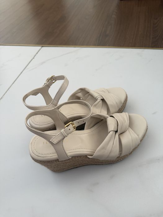 Босоножки на платформе Ted Baker, 37 размер