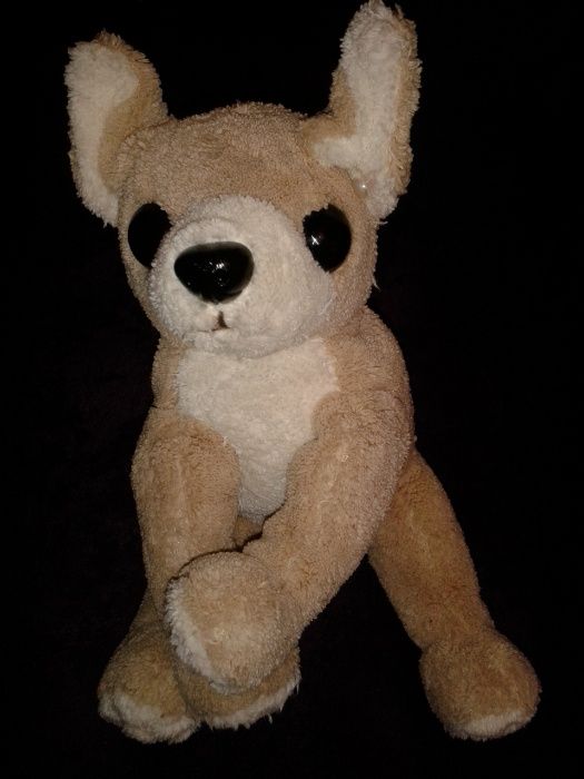 Плюшена играчка-чихуахуа