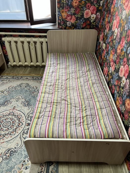 Детская кровать.