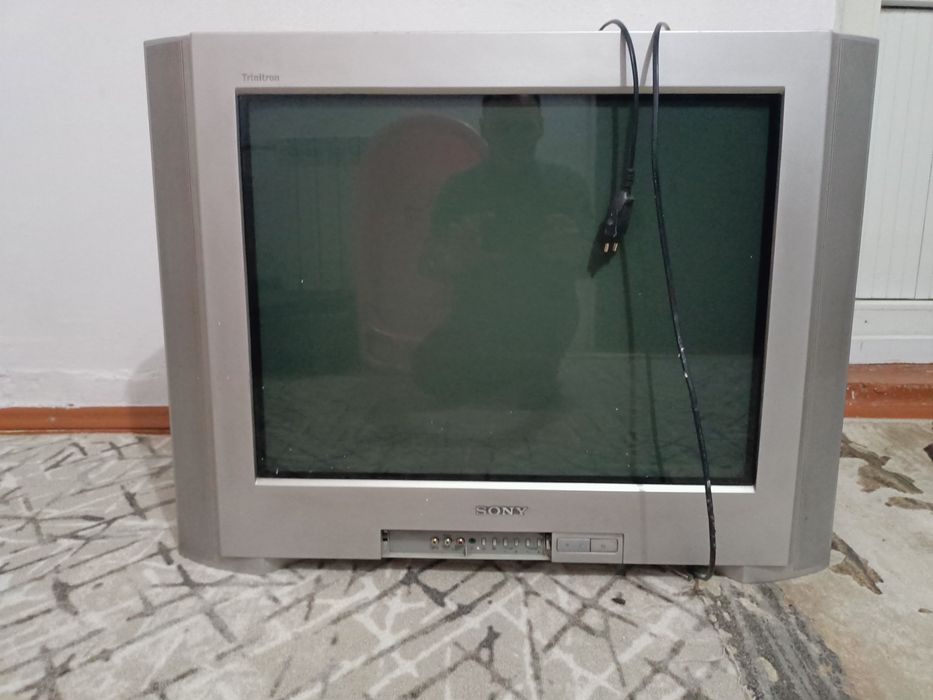 Продам телевизор