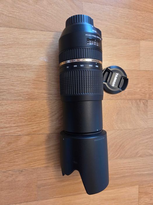Obiectiv DSLR Tamron SP 70-300mm f/4-5.6 impecabil