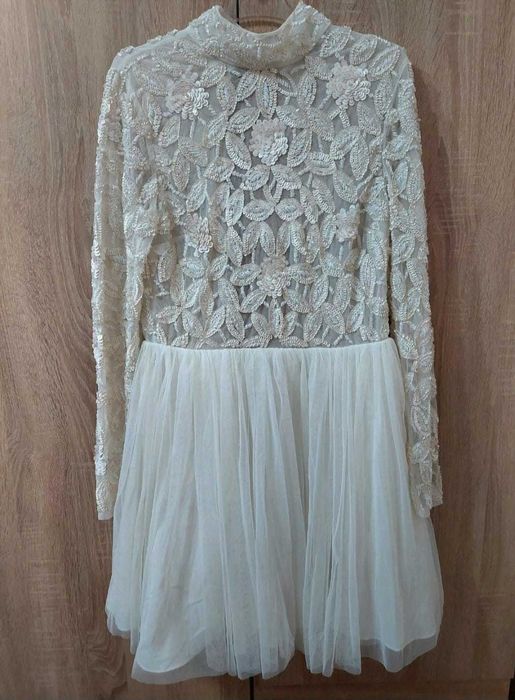 Rochie Arabella Asos design mireasa cununie