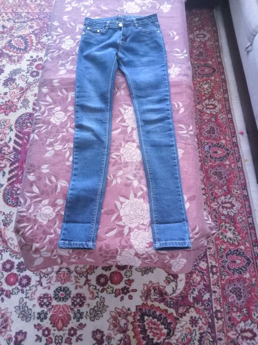Джинсы подростковые