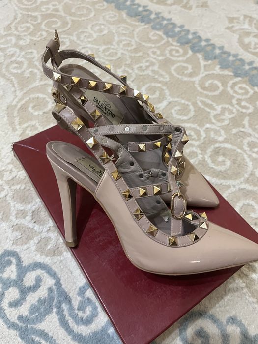 Срочно продом туфли босонжки