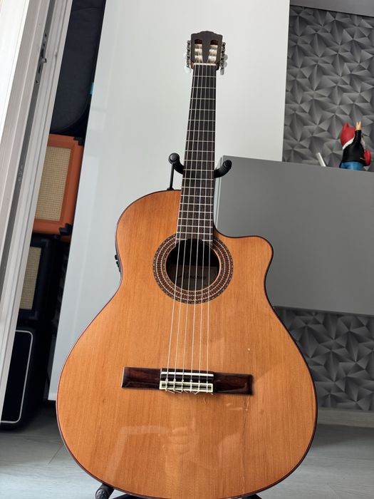 Chitară Electro-Clasică Almansa 403 CW – Nylon – Fabricată în Spania