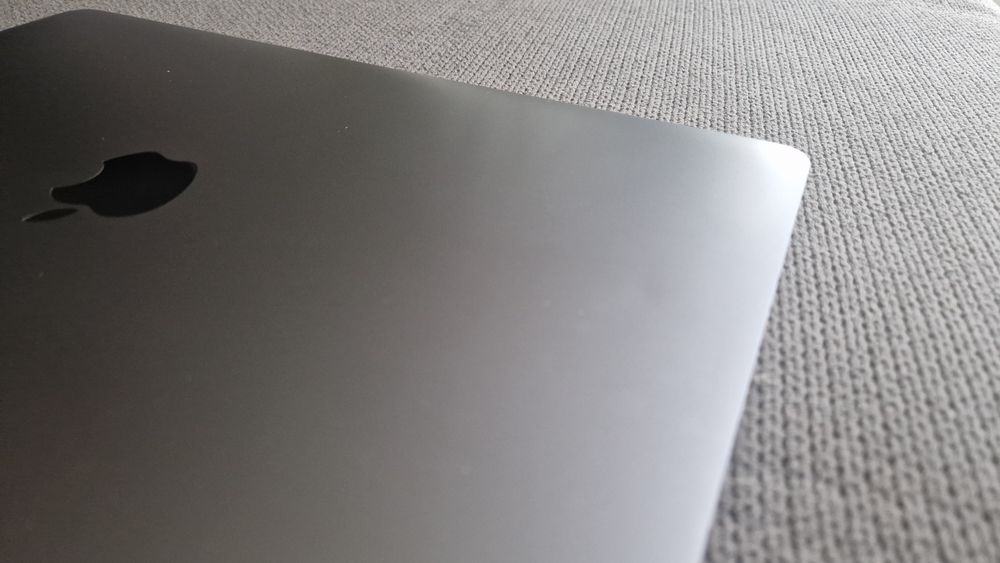 Macbook Pro A1989 (2019) TouchBar и Touch ID