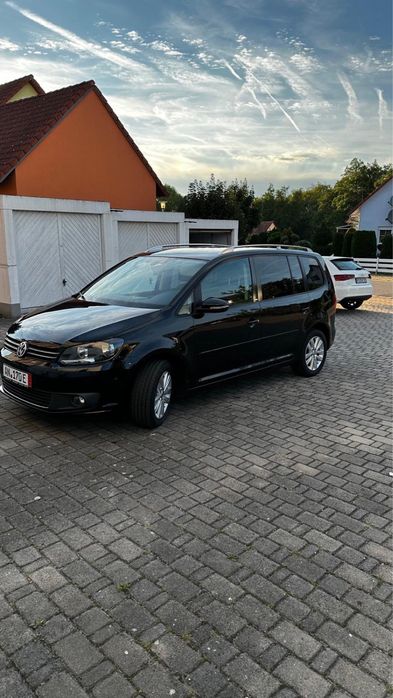 VOLKSWAGEN Touran 2012 — imagine 2