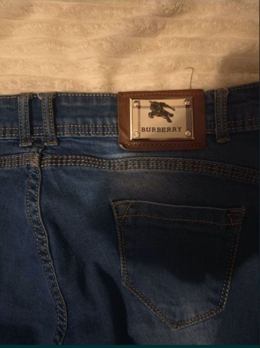 Blugi de damă Burberry original 34/32