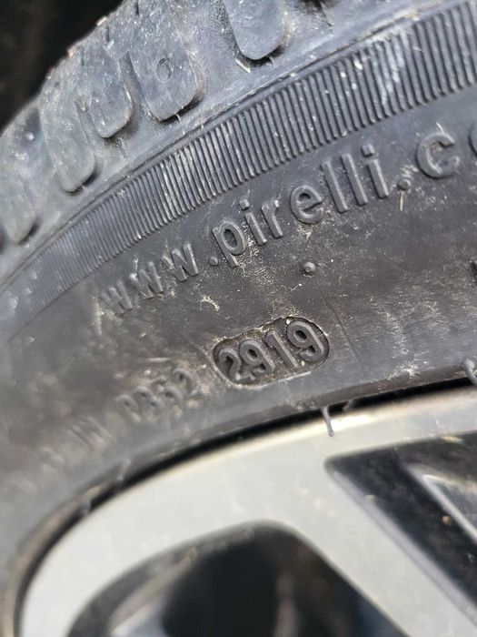 Jante 18" Pirelli Sottozero 215 45 18, IARNĂ