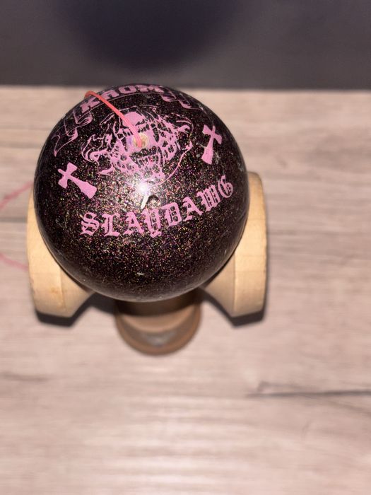 Krom Kendama Pro model “Slaydawg nightcrawler”