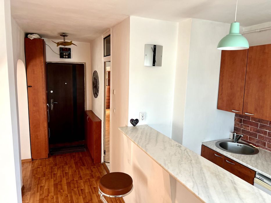 Proprietar: Spatioasa si bine pozitionata (garsoniera conf.1) in bloc stradal reabilitat termic - Bucuresti Sectorul 6