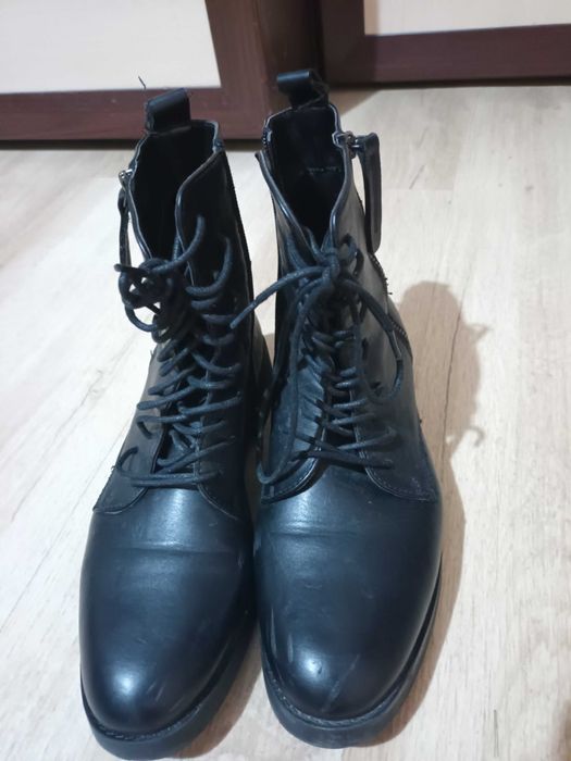 Дамски зимни боти