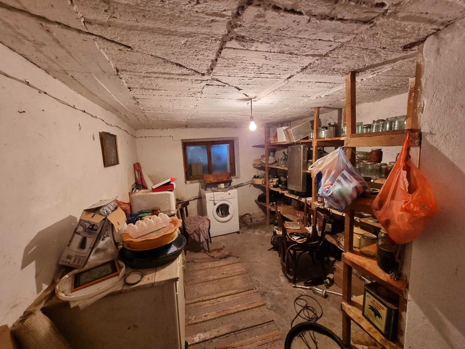 Продава се Етаж от къща в с. Гецово, Област Разград - 111 кв.м за 552 €/кв.м - Снимка #12