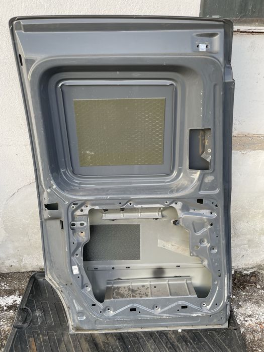 Странична лява врата за VW Caddy Фолксваген Кади