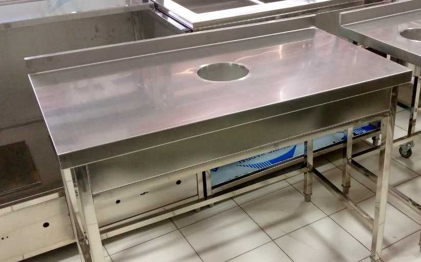 Пристенный стол с отверстием нержавейка nerjaveyka