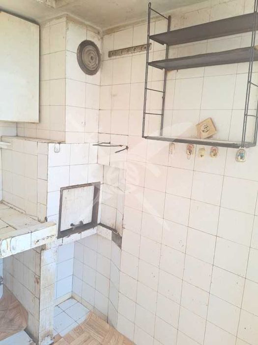 Продава се Многостаен апартамент в Бургас, Център - 91 кв.м за 2055 €/кв.м - Снимка #3