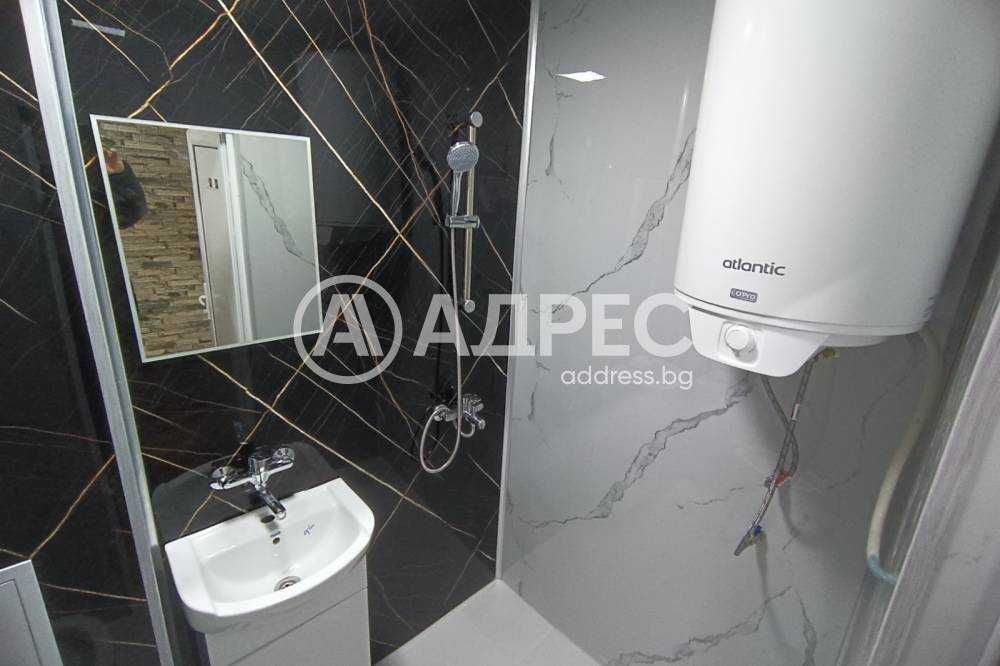 Двустаен апартамент в централата част на ж.к. "Орел"