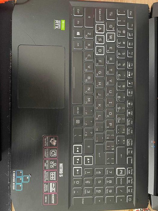 Acer Nitro 5 AN515-45 RTX 3060 / Ryzen 7 / 16GB / 144Hz