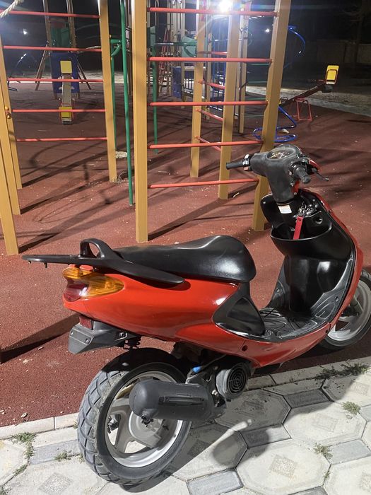 Продам yamaha grand axis 100