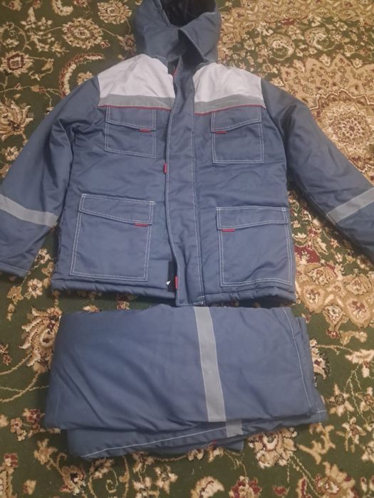 Продается спец одежда зимний