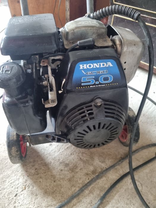 Vând aparat presiune honda