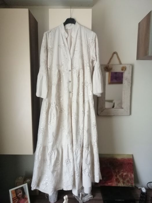 Rochie vaporoasa cu paiete