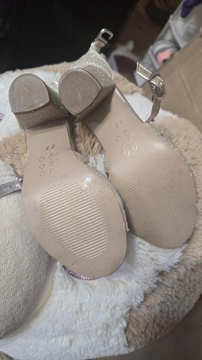 Sandale fetite nr 27