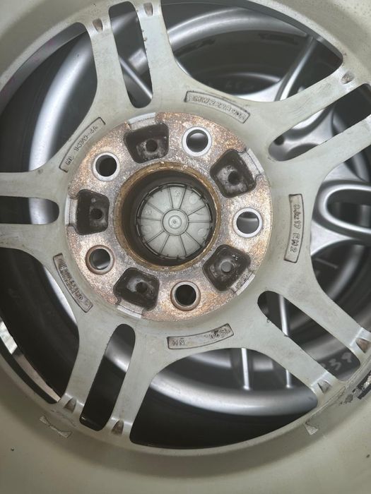 Комплект дисков с резиной Bmw e39 R17