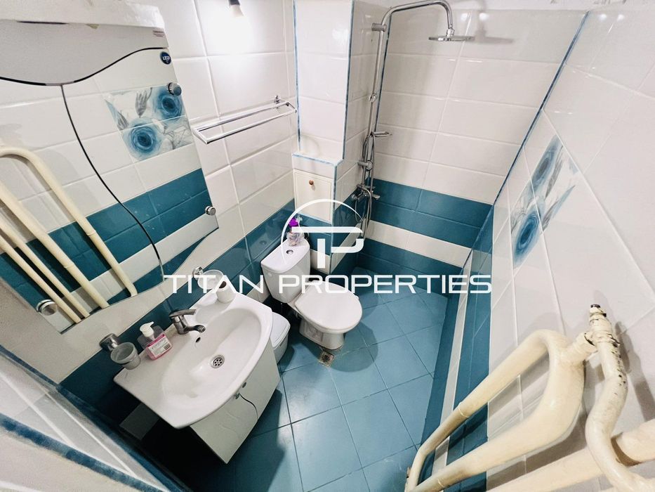 Дава се под наем Тристаен апартамент в Бургас, Изгрев - 82 кв.м за 408 € - Снимка #6