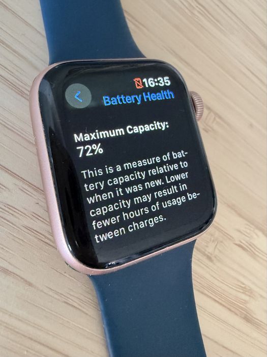 Apple Watch SE, 1st Gen